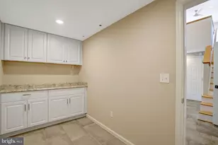 7113 Carol Ln, Falls Church, VA 22042 - Photo 43