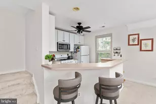 12789 Fair Crest Ct, Fairfax, VA 22033 - Photo 7
