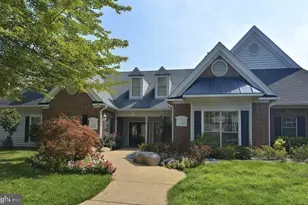 3921 Penderview Dr, Fairfax, VA 22033 - Photo 5