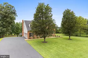 3454 Virginia Oaks Dr, Oakton, VA 22124 - Photo 83