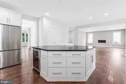 7223 Pine Drive, Annandale, VA 22003 - Photo 19