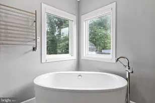 7223 Pine Dr, Annandale, VA 22003 - Photo 41