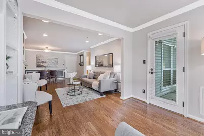 3175 Summit Drive #5-B9, Oakton, VA 22124 - Photo 7