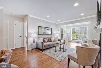 3175 Summit Drive #5-B9, Oakton, VA 22124 - Photo 5