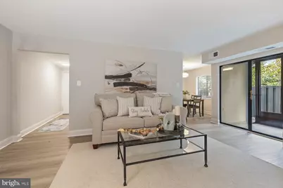 623 Center Street #T3, Herndon, VA 20170 - Photo 7
