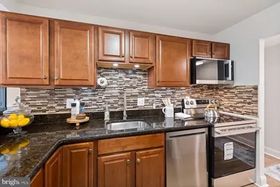 623 Center Street #T3, Herndon, VA 20170 - Photo 13