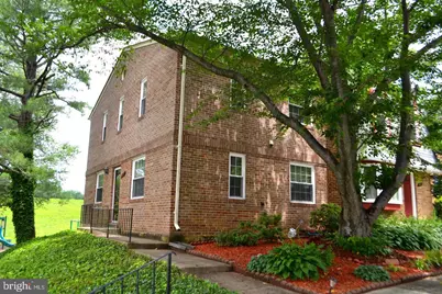 9926 Lakepointe Court, Burke, VA 22015 - Photo 1