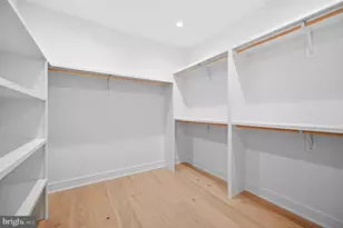 906 Hillcrest Dr SW, Vienna, VA 22180 - Photo 55