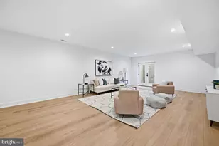 906 Hillcrest Dr SW, Vienna, VA 22180 - Photo 77