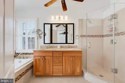 8020 Merry Oaks Court, Vienna, VA 22182 - Photo 11