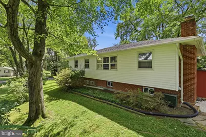9216 Brian Drive, Vienna, VA 22180 - Photo 7
