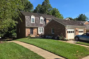 2922 Oakborough Square, Oakton, VA 22124 - Photo 1