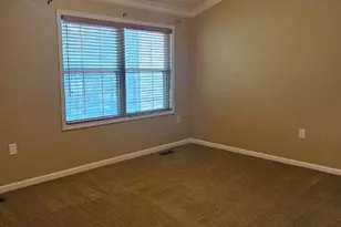 9346 McCarthy Woods Ct, Burke, VA 22015 - Photo 15