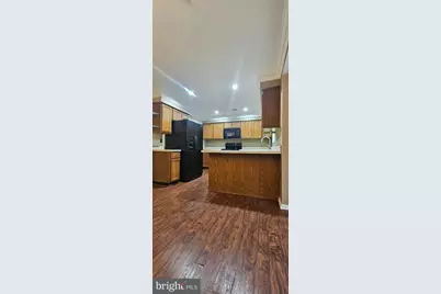 9346 McCarthy Woods Court, Burke, VA 22015 - Photo 7
