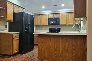 9346 McCarthy Woods Ct, Burke, VA 22015 - Photo 7