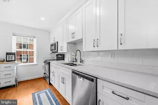 3050 Federal Hill Dr, Falls Church, VA 22044 - Photo 33