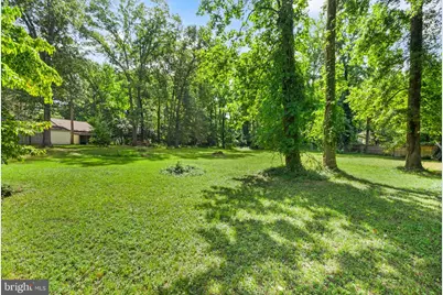 5963 Evergreen Trl, Lorton, VA 22079 - Photo 13