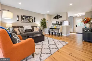 6500 Old Carriage Ln, Alexandria, VA 22315 - Photo 7