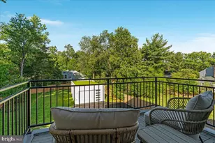 2841 Edgelea Rd, Vienna, VA 22181 - Photo 37