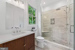 7926 Bolling Dr, Alexandria, VA 22308 - Photo 45