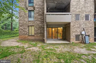 2341 Freetown Ct, Reston, VA 20191 - Photo 25