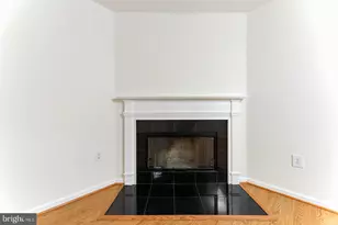 6618 Morning View Ct, Alexandria, VA 22315 - Photo 7