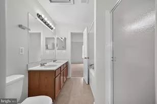 2426 Corn Crib Ct, Herndon, VA 20171 - Photo 27