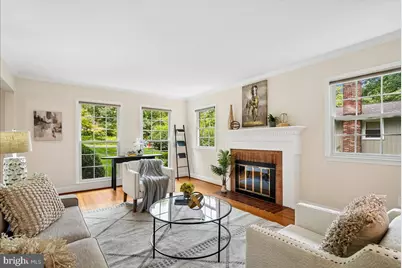 3215 Amberley Lane, Fairfax, VA 22031 - Photo 5