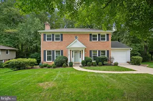 3215 Amberley Ln, Fairfax, VA 22031 - Photo 1