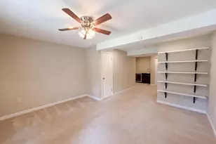 8769 Kanawha Ct, Lorton, VA 22079 - Photo 29