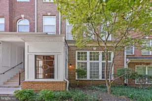 12436 Liberty Bridge Rd, Fairfax, VA 22033 - Photo 31
