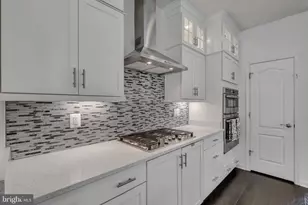 3061 Alan Shepard St, Herndon, VA 20171 - Photo 9