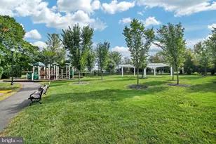 3061 Alan Shepard St, Herndon, VA 20171 - Photo 37