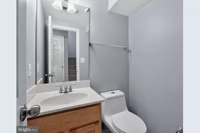 [Address not provided], Alexandria, VA 22310 - Photo 27