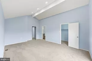 7818 Mulberry Bottom Ln, Springfield, VA 22153 - Photo 33