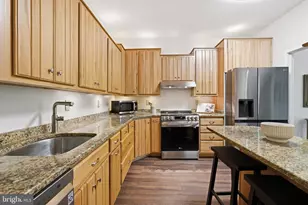 11559 Rolling Green Ct, Reston, VA 20191 - Photo 11