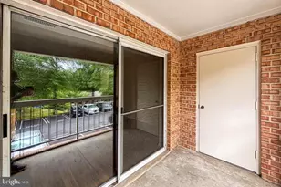 5835 Cove Landing Rd, Burke, VA 22015 - Photo 25