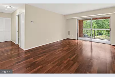 5835 Cove Landing Road #304, Burke, VA 22015 - Photo 3
