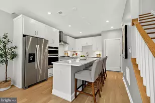 14429 Beckett Glen Cir, Chantilly, VA 20151 - Photo 13