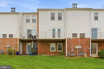 6152 Strasburg Drive, Centreville, VA 20121 - Photo 25