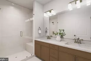 9465 Sprague Ave, Fairfax, VA 22031 - Photo 11