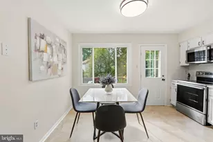 3213 Allness Ln, Herndon, VA 20171 - Photo 17