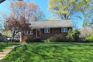 7126 Sanford Ct, Annandale, VA 22003 - Photo 1