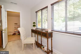 2215 Sanibel Dr, Reston, VA 20191 - Photo 7