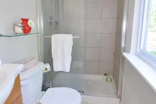 2215 Sanibel Dr, Reston, VA 20191 - Photo 13