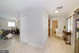 2215 Sanibel Dr, Reston, VA 20191 - Photo 3