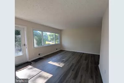 6327 Willowood Lane, Alexandria, VA 22310 - Photo 7