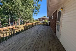 6327 Willowood Ln, Alexandria, VA 22310 - Photo 3