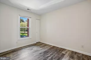 7604 Lakeside Village Dr, Falls Church, VA 22042 - Photo 27