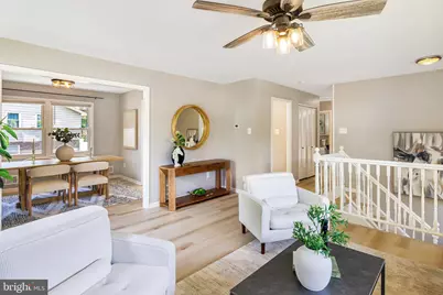7223 Ashview Drive, Springfield, VA 22153 - Photo 5